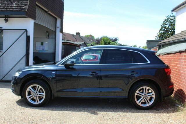 Audi Q5 Tfsi S Line Suv Blue #5
