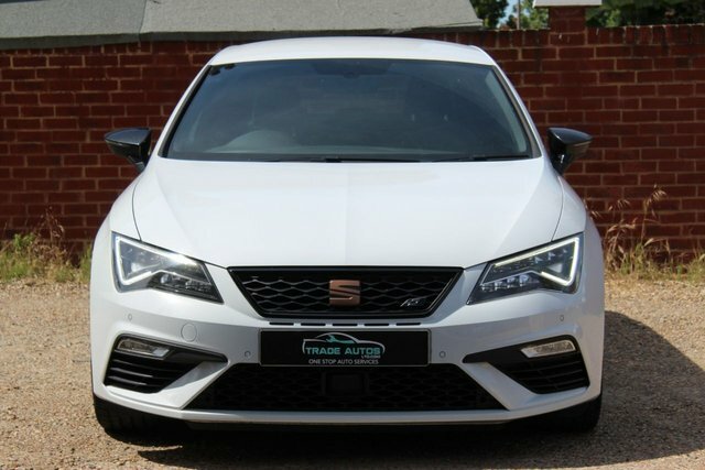 Seat Leon Tsi Cupra 290 Hatchback White #2