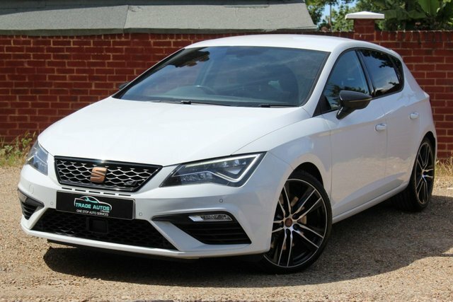 Seat Leon Tsi Cupra 290 Hatchback White #3