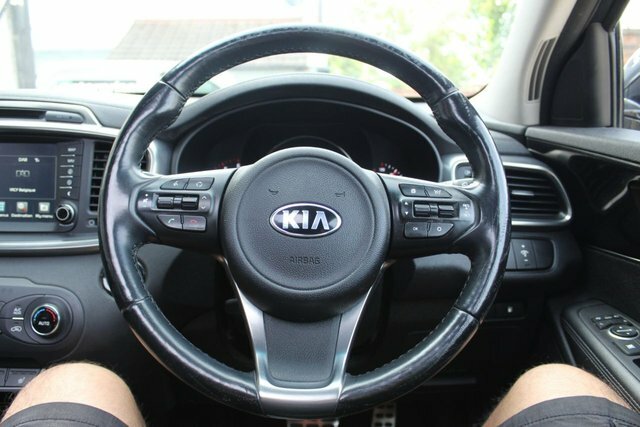Kia Sorento 2.2L Kx-3 White #38