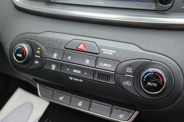 Kia Sorento 2.2L Kx-3 White #34