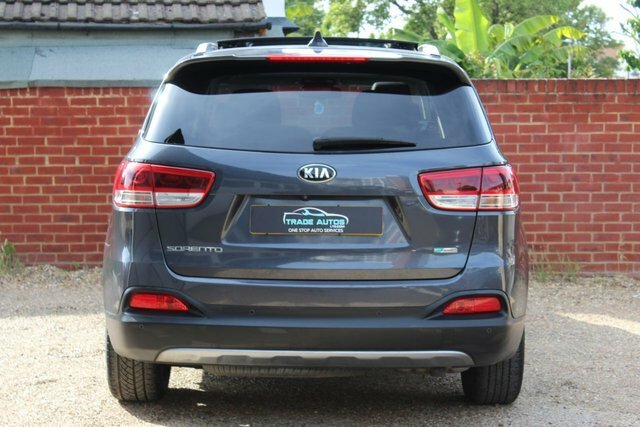 Kia Sorento 2.2L Kx-3 White #7