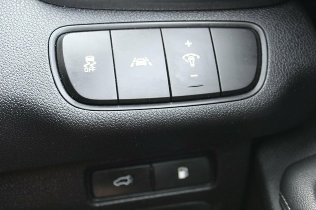 Kia Sorento 2.2L Kx-3 White #41