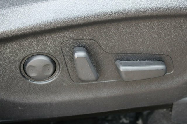 Kia Sorento 2.2L Kx-3 White #19