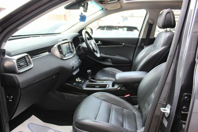Kia Sorento 2.2L Kx-3 White #23