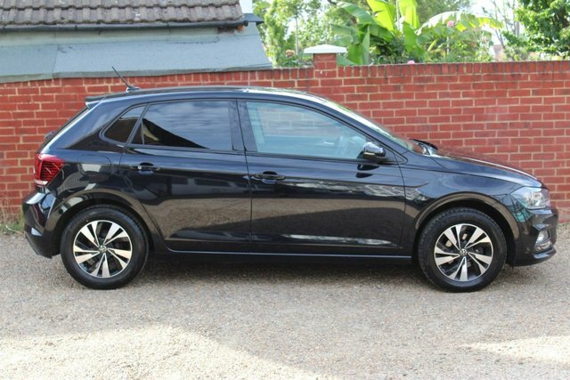 Volkswagen Polo Evo Match Hatchback Black #4