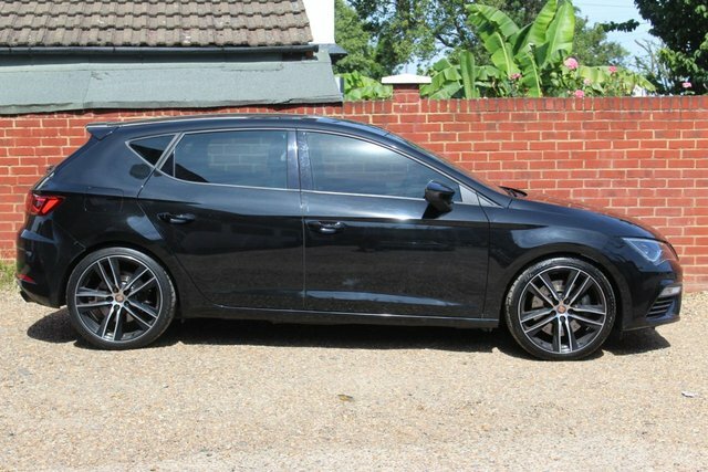 Seat Leon Tsi Cupra 290 Hatchback Black #4