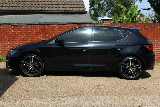 Seat Leon Tsi Cupra 290 Hatchback Black #5