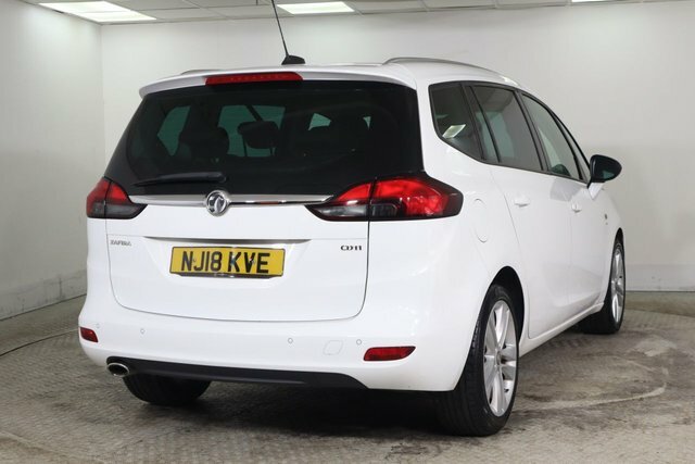Vauxhall Zafira Tourer 2.0 Cdti Sri Nav Mpv Euro 6 S S White #4
