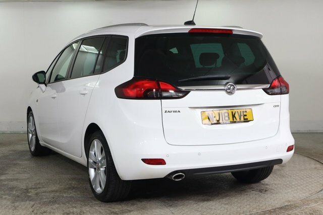 Vauxhall Zafira Tourer 2.0 Cdti Sri Nav Mpv Euro 6 S S White #6