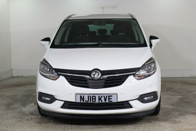 Vauxhall Zafira Tourer 2.0 Cdti Sri Nav Mpv Euro 6 S S White #2