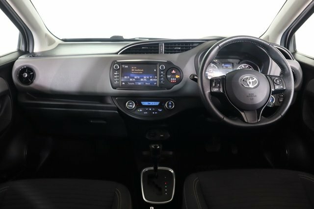 Toyota Yaris 1.5 Icon Tech 5-Dr Navigation Red #16