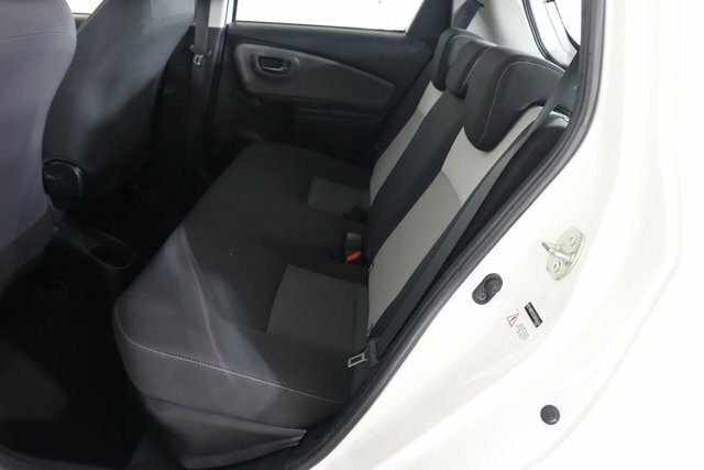 Toyota Yaris 1.5 Icon Tech 5-Dr Navigation Red #15