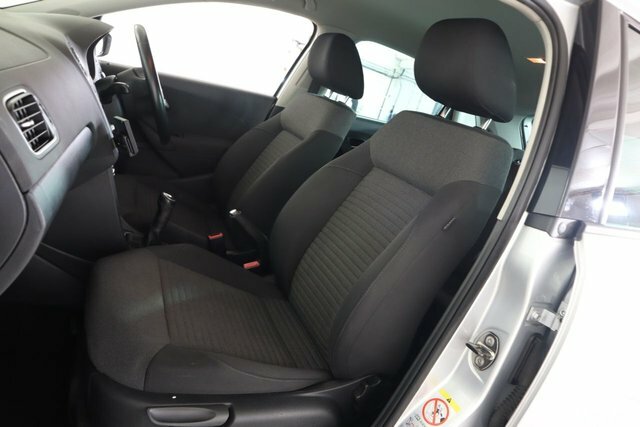Volkswagen Polo 1.2L Match White #15