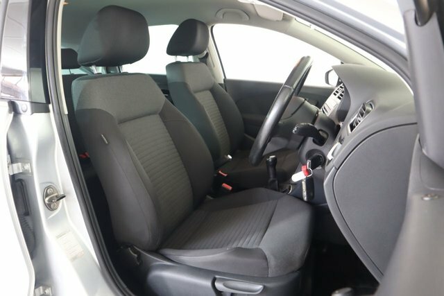 Volkswagen Polo 1.2L Match White #13