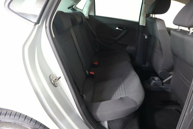 Volkswagen Polo 1.2L Match White #14