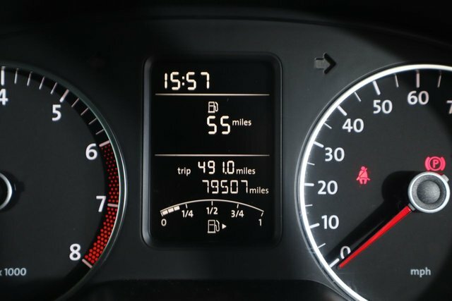 Volkswagen Polo 1.2L Match White #21