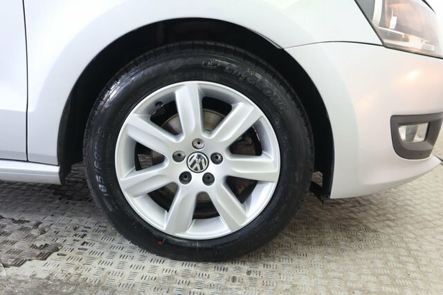 Volkswagen Polo 1.2L Match White #11