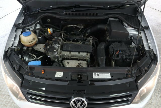 Volkswagen Polo 1.2L Match White #10