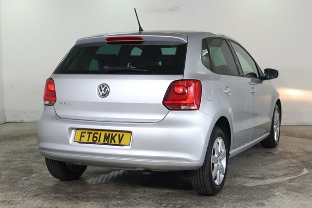 Volkswagen Polo 1.2 Match Hatchback Euro 5 60 P Silver #4