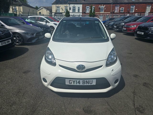 Toyota Aygo 1.0 Vvt-i Move Hatchback Euro 5 White #2