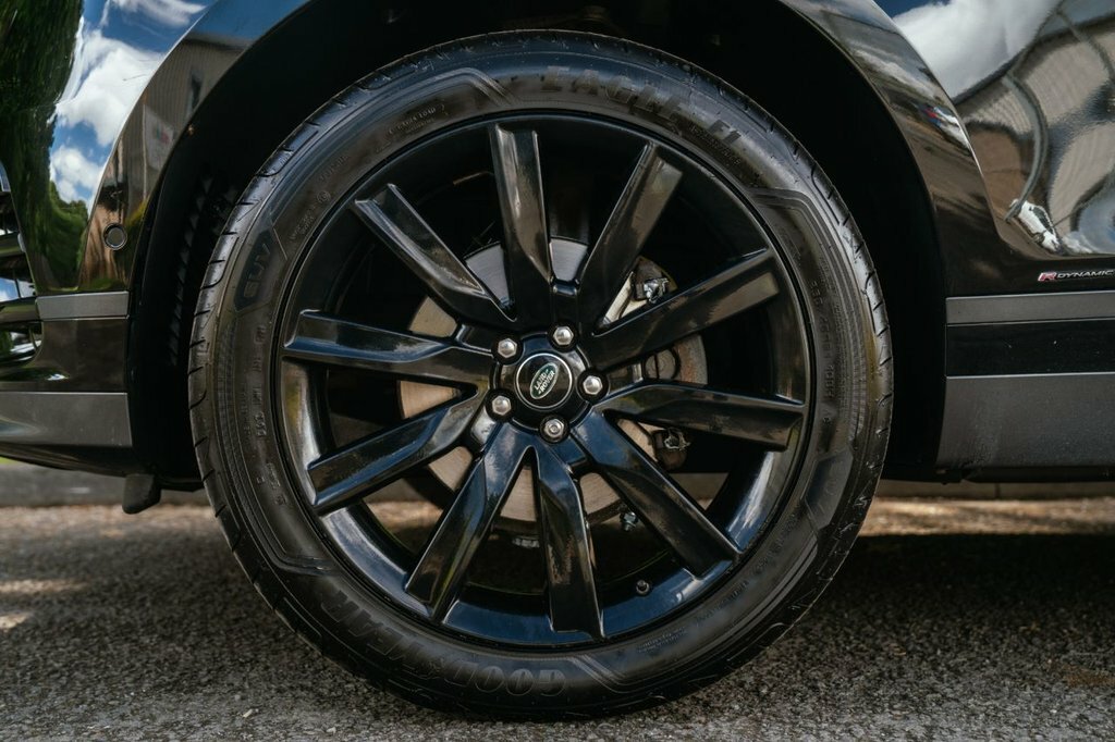 Land Rover Range Rover Velar 2L R-dynamic Hse Black #3