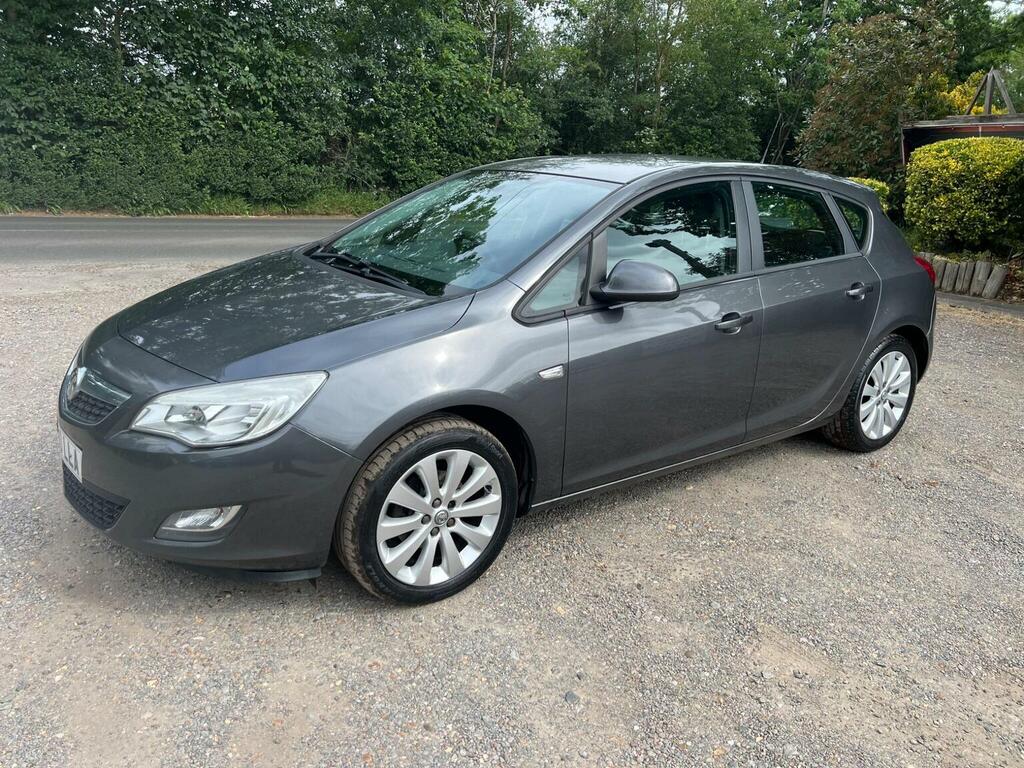 Vauxhall Astra 1.6 16V Exclusiv Euro 5 201060 LT60LLA Grey #4