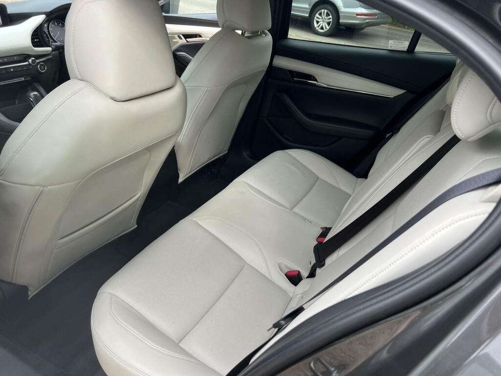 Mazda 3 2.0 Skyactiv-g Mhev Se-l Lux Hatchback White #19