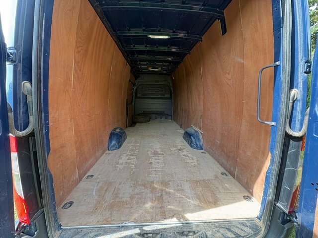 Mercedes-Benz Sprinter 3.5T H1 Premium Van White #12