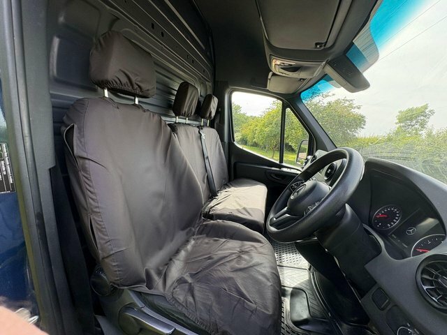 Mercedes-Benz Sprinter 3.5T H1 Premium Van White #9