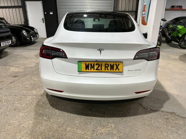 Tesla Model 3 Dual Motor Long Range 4Wde White #4