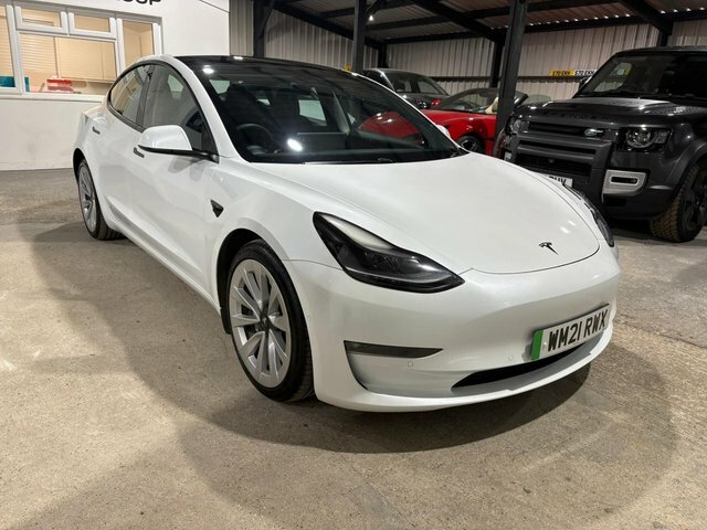 Tesla Model 3 Dual Motor Long Range 4Wde White