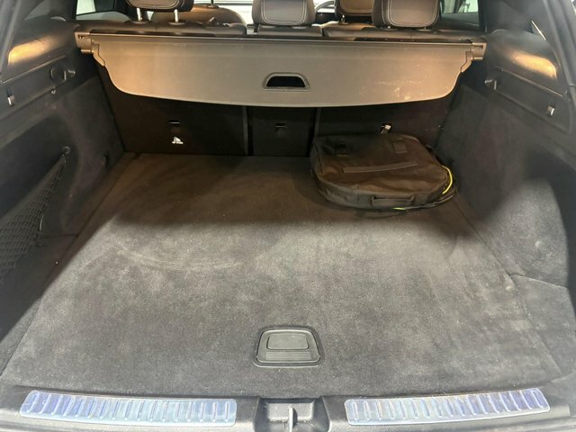 Mercedes-Benz EQC Amg Line Grey #12
