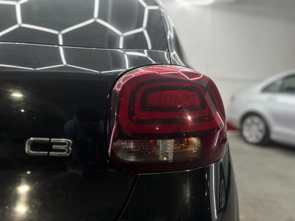 Citroen C3 Hatchback 1.2 Puretech Flair 2017 White #59
