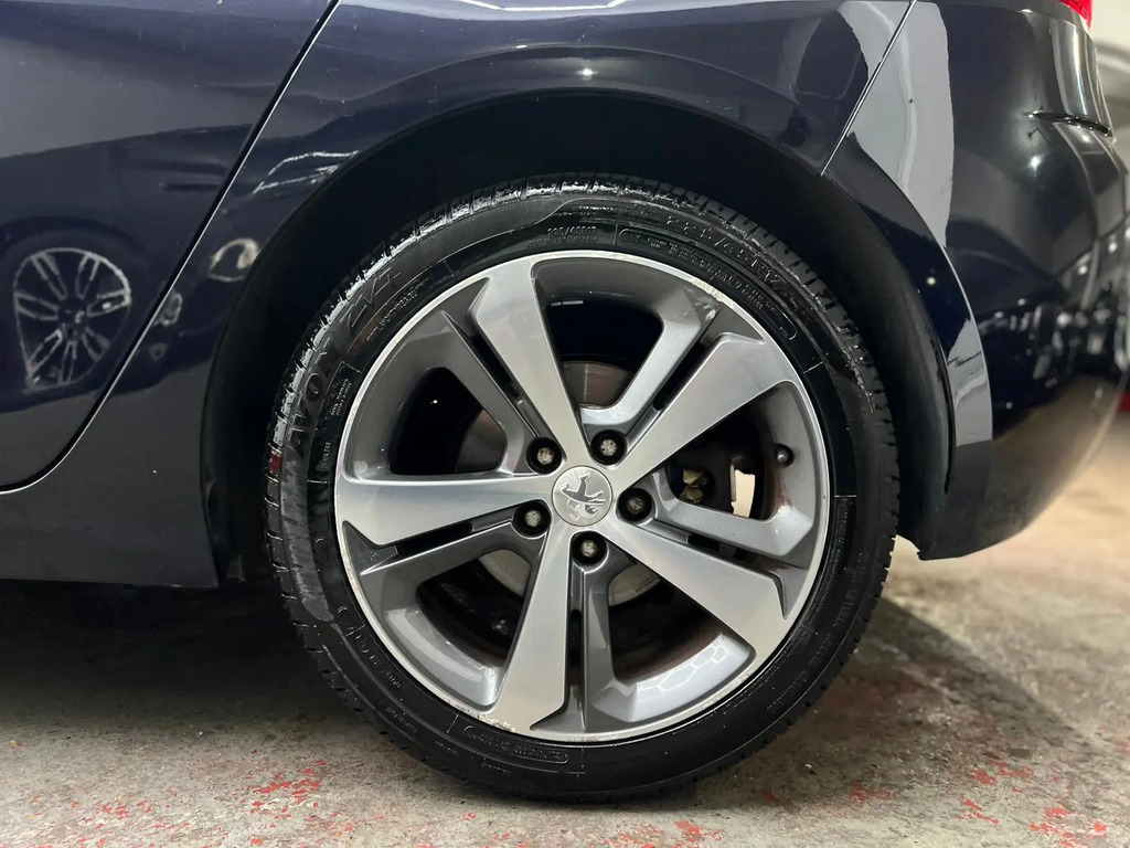 Peugeot 308  Black #95