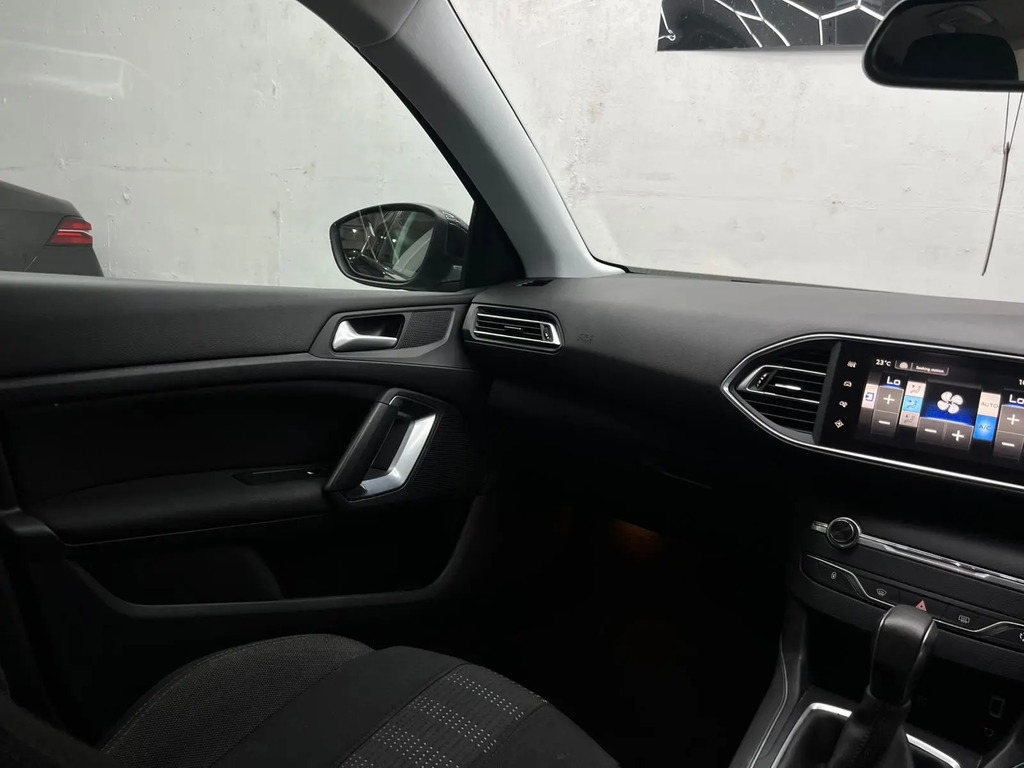 Peugeot 308  Black #53