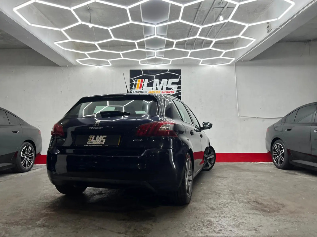 Peugeot 308  Black #78