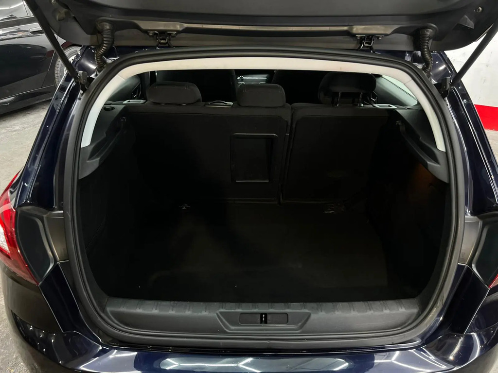 Peugeot 308  Black #91