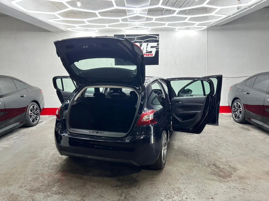 Peugeot 308  Black #85