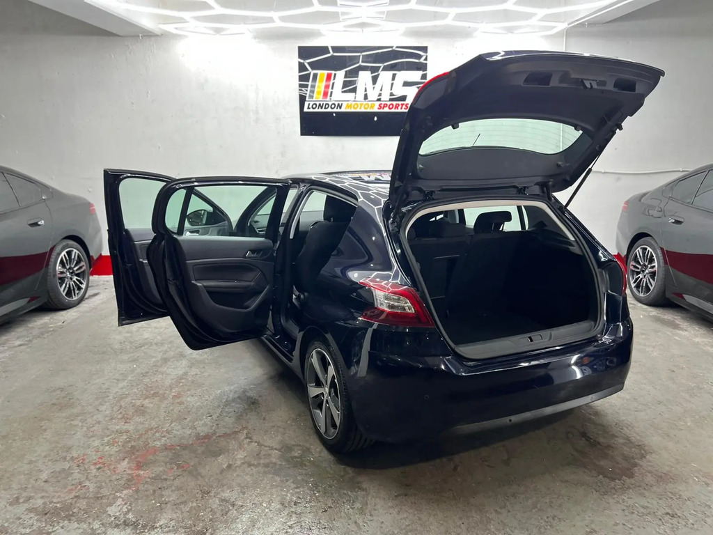 Peugeot 308  Black #69
