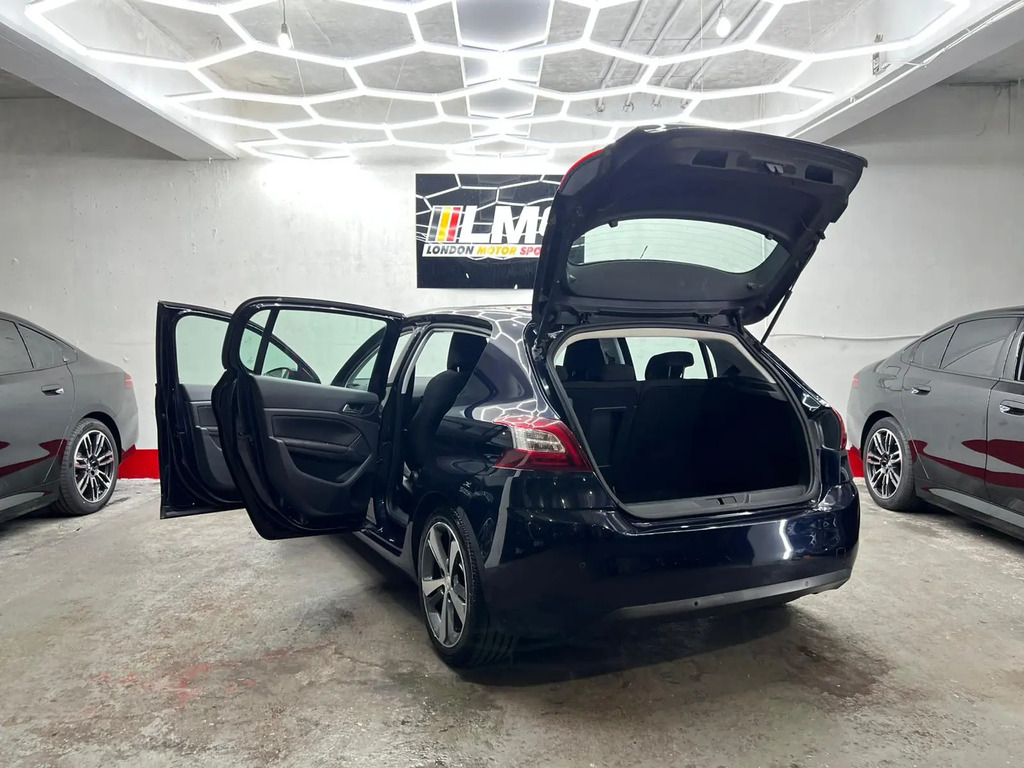 Peugeot 308  Black #68