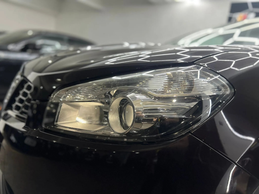 Nissan Qashqai Hatchback Silver #11