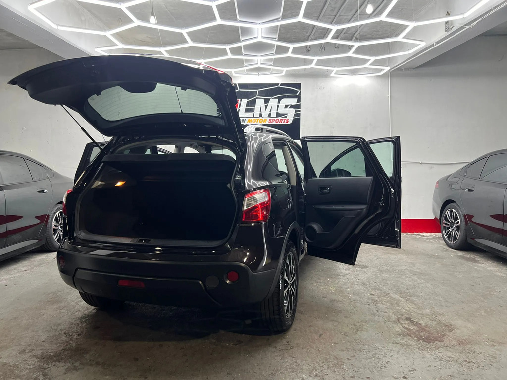 Nissan Qashqai Hatchback Silver #105