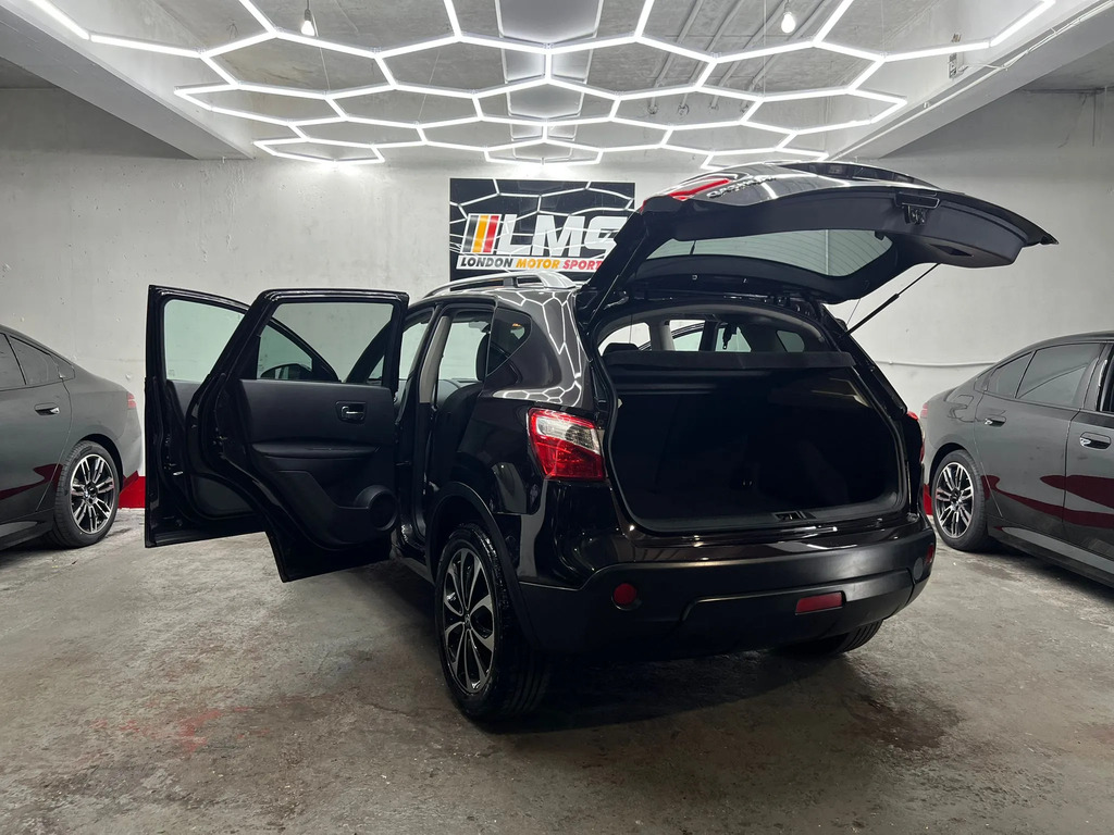 Nissan Qashqai Hatchback Silver #82