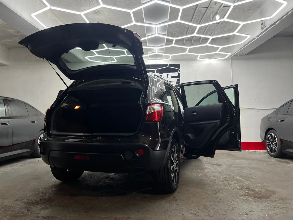 Nissan Qashqai Hatchback Silver #106