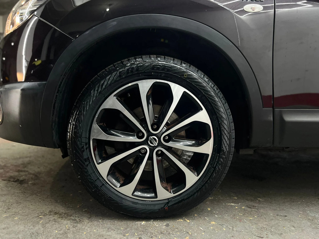 Nissan Qashqai Hatchback Silver #113