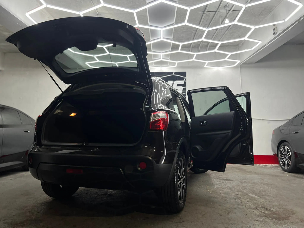 Nissan Qashqai Hatchback Silver #109