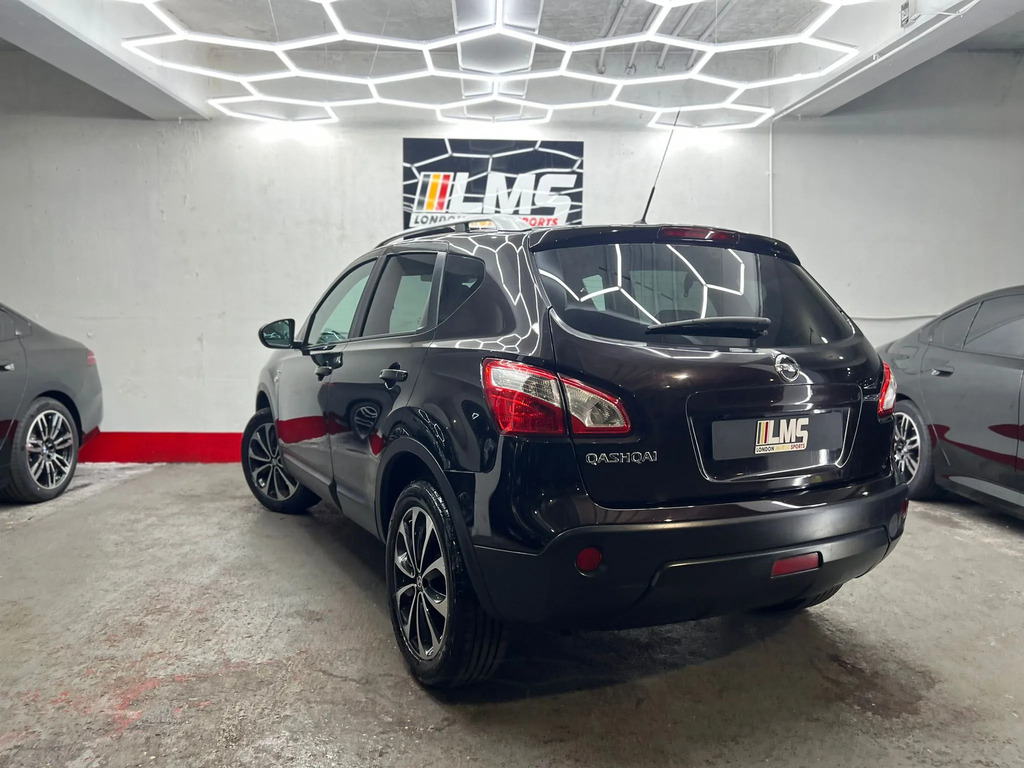 Nissan Qashqai Hatchback Silver #69