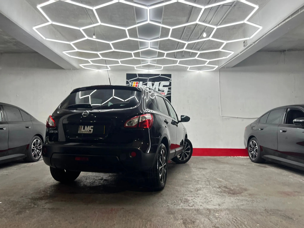Nissan Qashqai Hatchback Silver #89