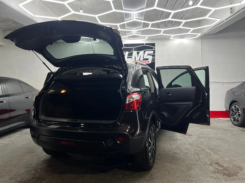 Nissan Qashqai Hatchback Silver #108